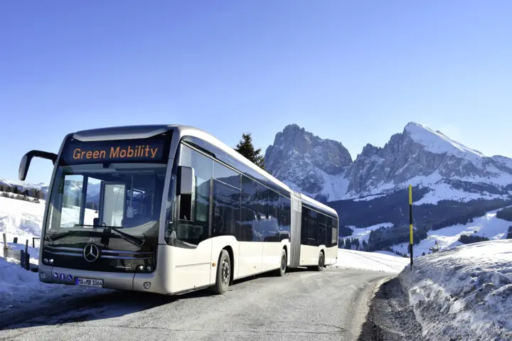 At Daimler Buses, MaDaM and jBEAM from Kistler provide measurement data management in vehicle tests and regular operations.