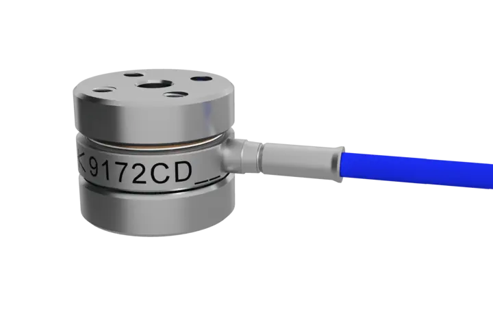 Sustainable at lowest forces with load cell 9172CD Precise process optimization: The 9172CD piezoelectric load cell measures even the smallest tensile and compressive forces precisely and reliably.