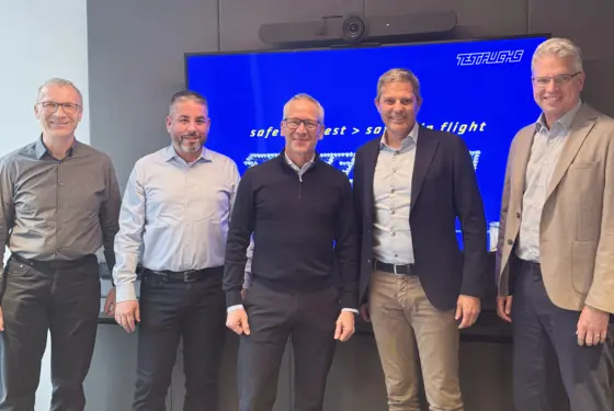 Signing of the partnership between TEST-FUCHS and Kistler with Nagl, Schilling, Fuchs, Schaad, and Hoeffgen