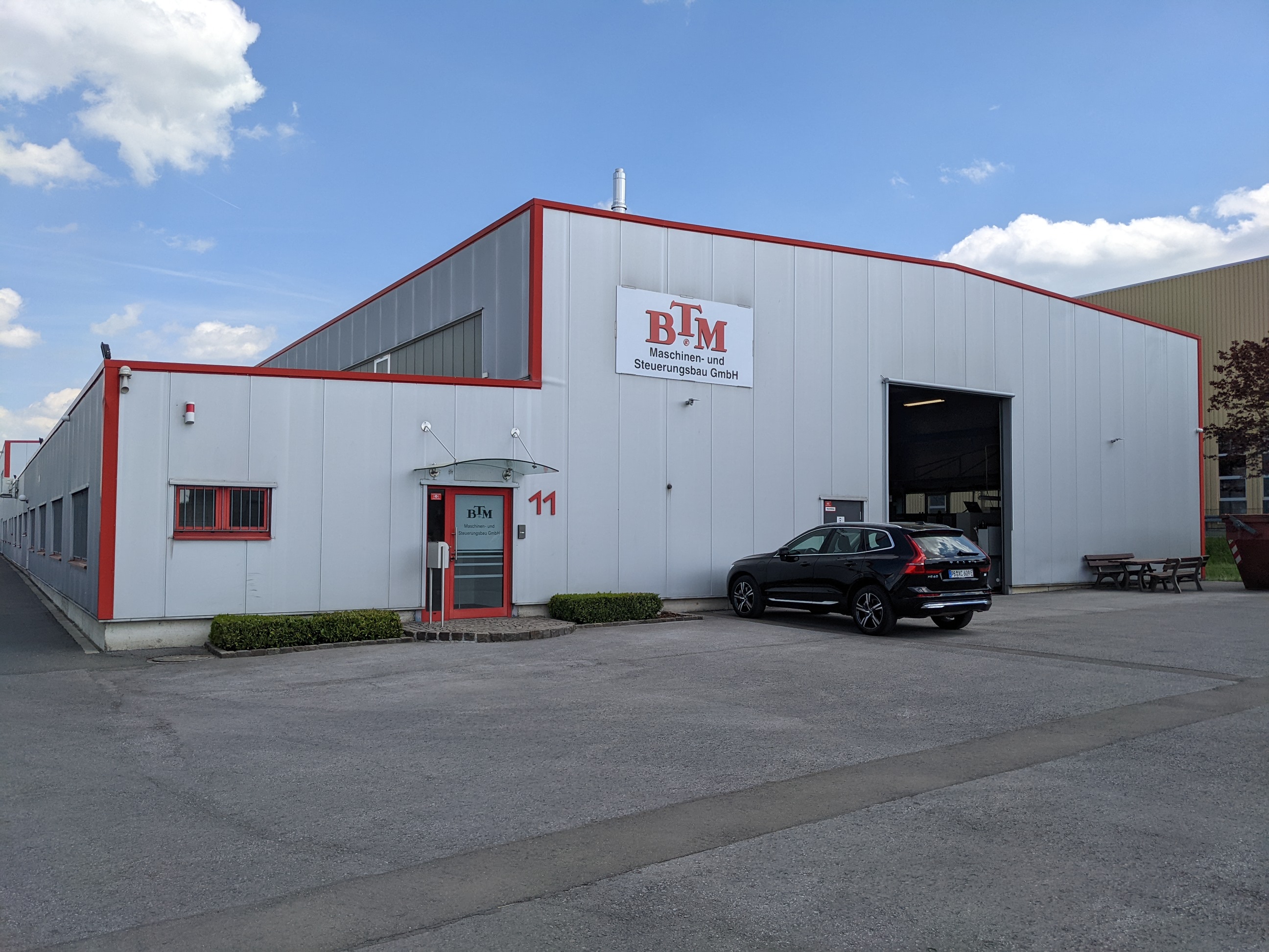 BTM Europe is a clinching expert and cooperates with Kistler, regularly using their electromechanical joining systems.