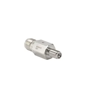 Connector extenders, short housing piezoelectric sensors, custom connectors, thread, and length / 6482A The connector extenders of Type 6482A are available in different configurations and required for the mounting of short housing piezoelectric sensors.