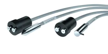 Fiber optic cables, straight or 90° angled scanning head, scanning range 2 ... 250 mm / RG/RW These fiber optic light guides are suitable for detecting differences in contrast, especially in applications with limited installation space.