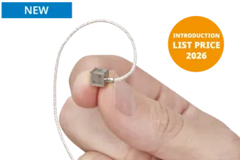 8011A 系列产品是全球最轻的微型三轴 IEPE 加速度计，可对三个正交轴上的振动进行测量。